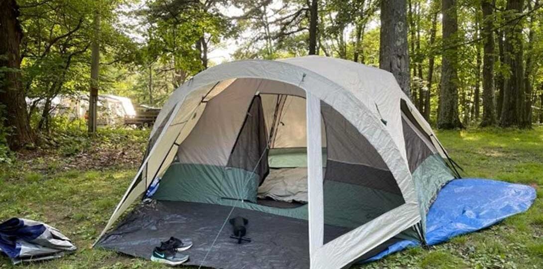 Camping tent